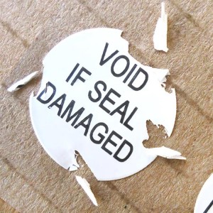Fragile paper labels for anti-counterfeiting